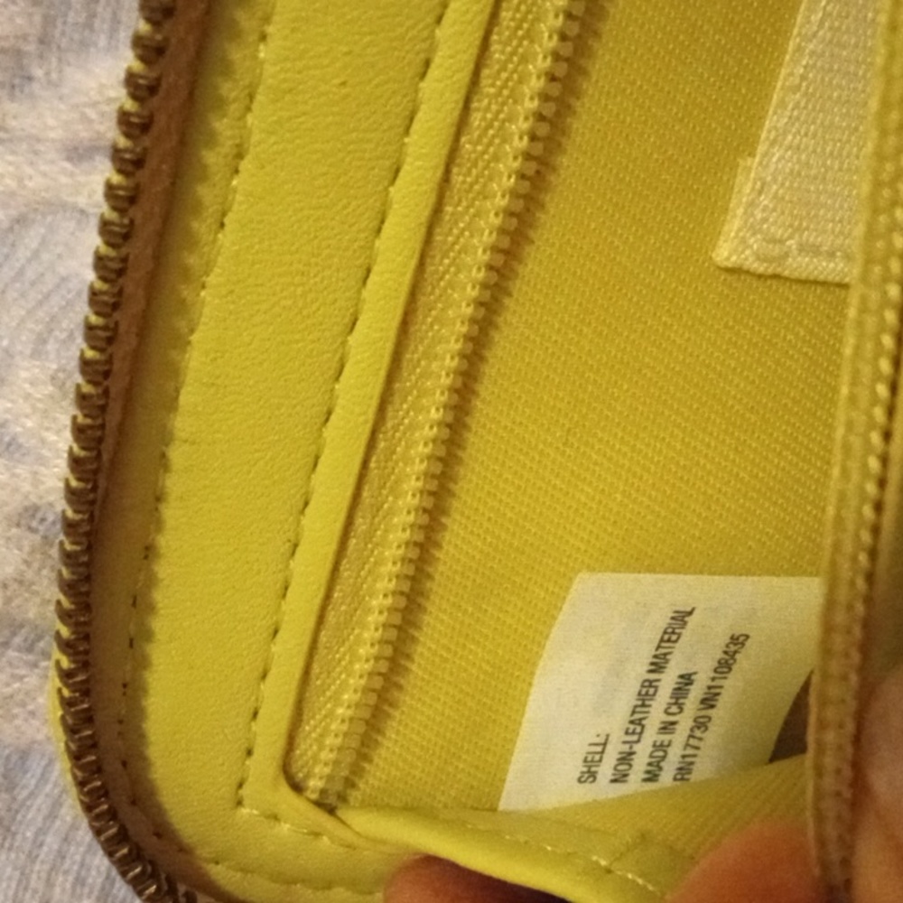 Universal Thread Lemon/Lime Zip Around Wallet, Nw… - image 6